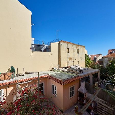 Aesthetic Riverview Apartment In Historical Lisboa Exteriör bild