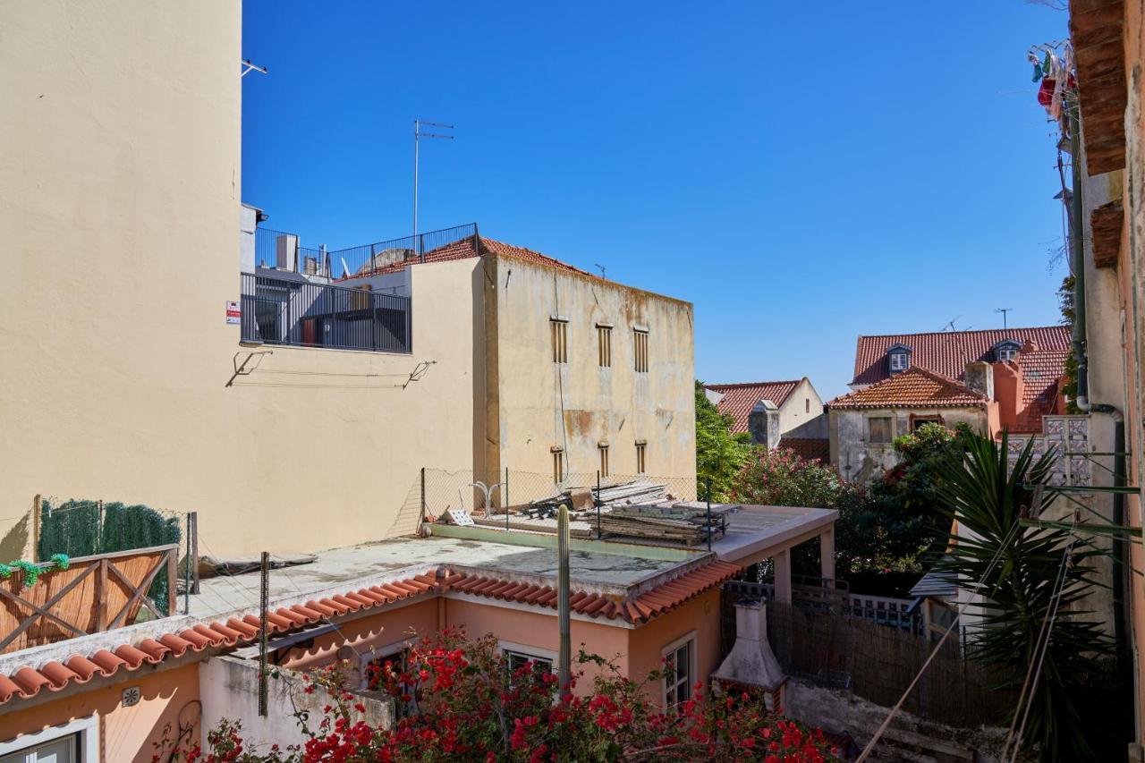 Aesthetic Riverview Apartment In Historical Lisboa Exteriör bild